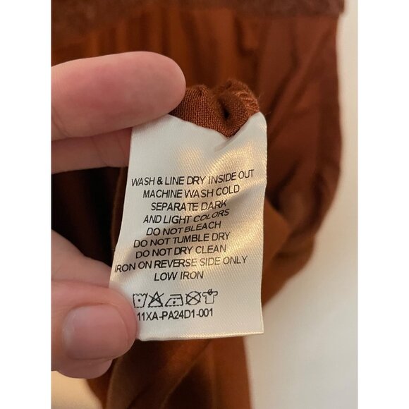 Joyfolie Layana V-Neck Stretch Lace Dress in Cinnamon Size XS - Picture 10 of 10